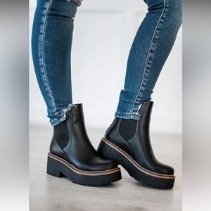 NWT! Brand: SODA. Color: Black. Size: 7. Over the ankle, pull-on boot!